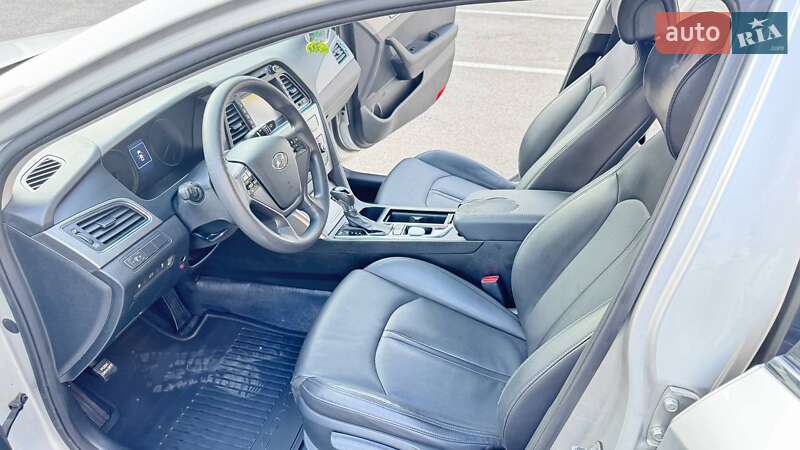 Седан Hyundai Sonata 2014 в Киеве фото 12 Седан Hyundai Sonata 2014 в Киеве