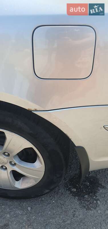 Седан Hyundai Sonata 2009 в Киеве