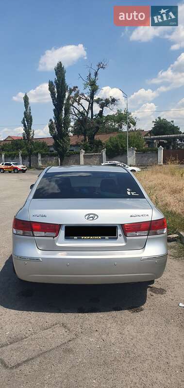 Седан Hyundai Sonata 2009 в Киеве