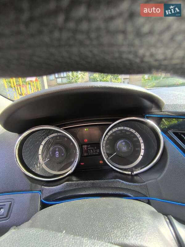 Седан Hyundai Sonata 2013 в Киеве