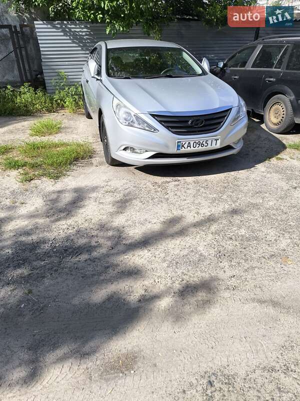 Седан Hyundai Sonata 2013 в Киеве