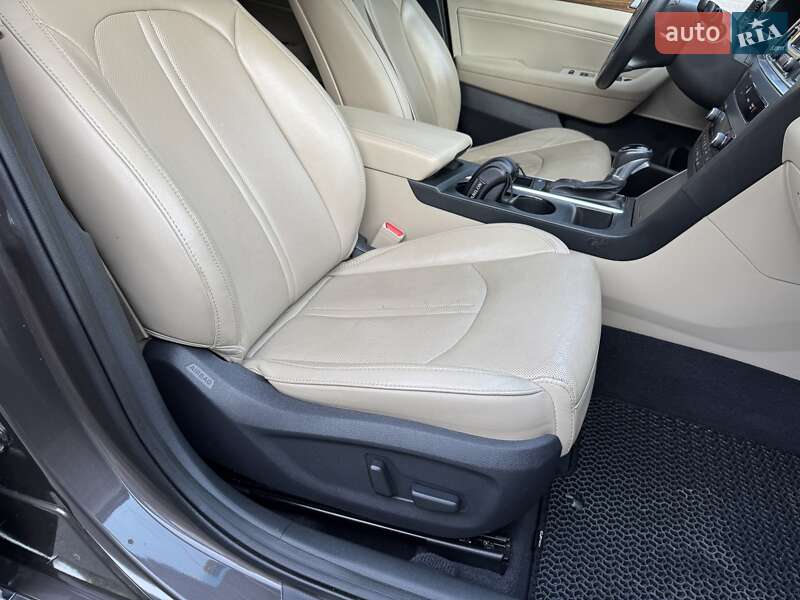 Седан Hyundai Sonata 2015 в Києві