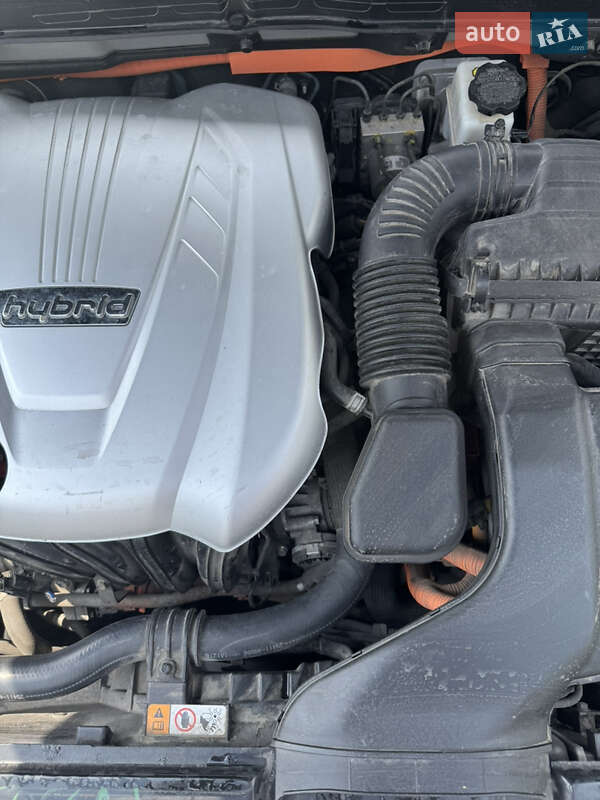 Седан Hyundai Sonata 2014 в Киеве фото 40 Седан Hyundai Sonata 2014 в Киеве