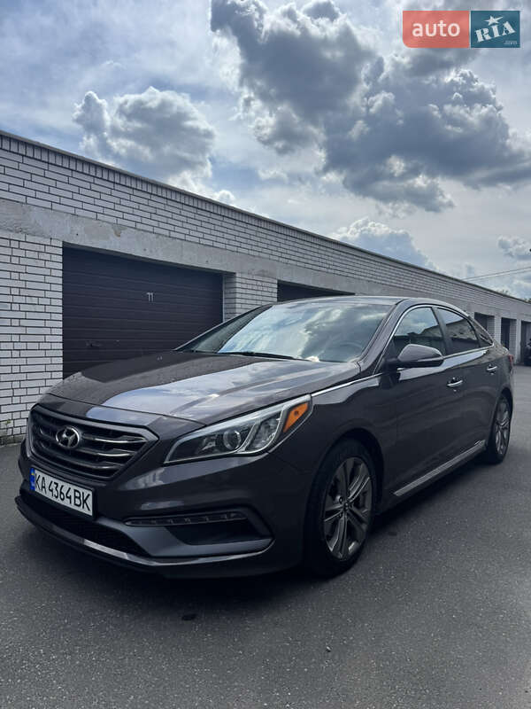 Седан Hyundai Sonata 2015 в Ирпене