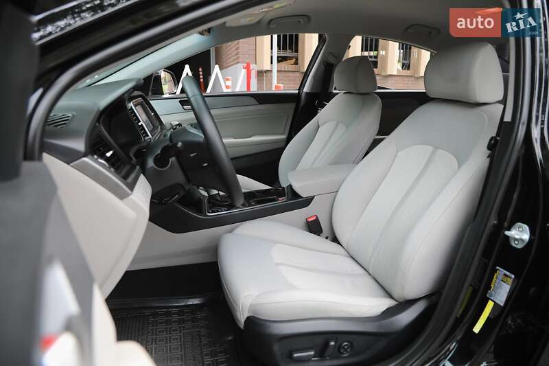 Седан Hyundai Sonata 2019 в Харкові