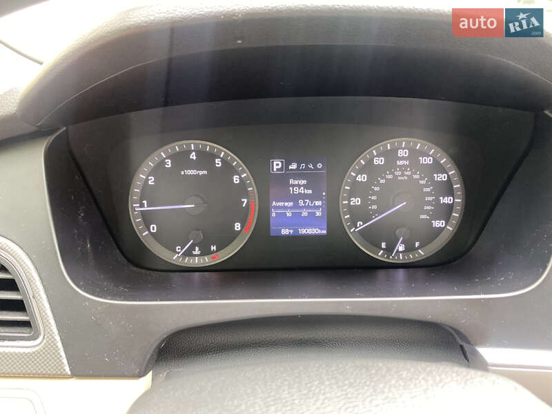 Седан Hyundai Sonata 2016 в Киеве
