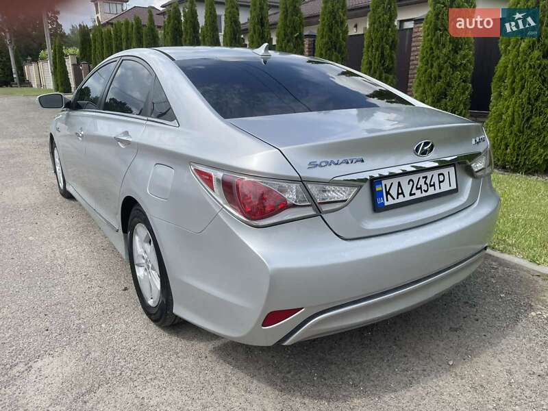 Седан Hyundai Sonata 2011 в Киеве