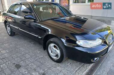 Седан Hyundai Sonata 1997 в Одессе