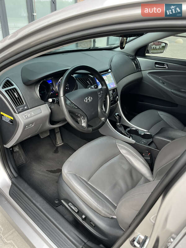 Седан Hyundai Sonata 2012 в Тернополе