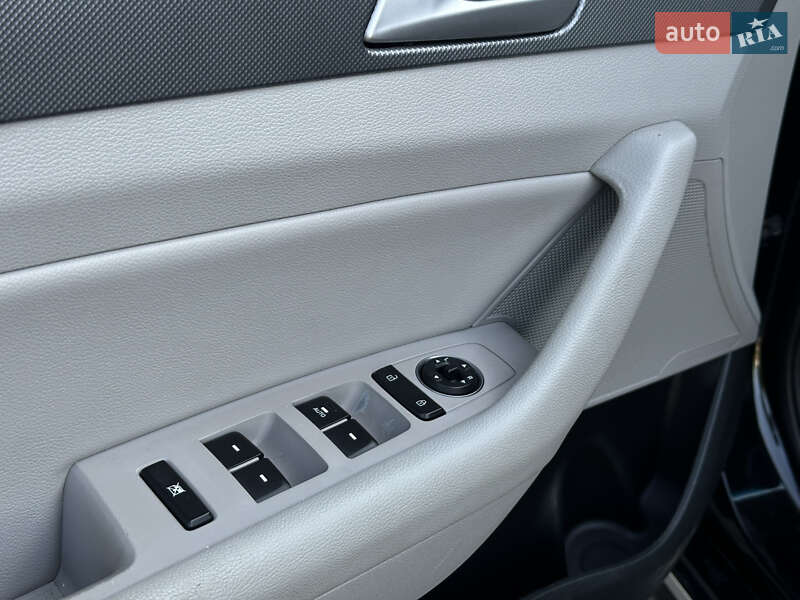 Седан Hyundai Sonata 2016 в Одесі