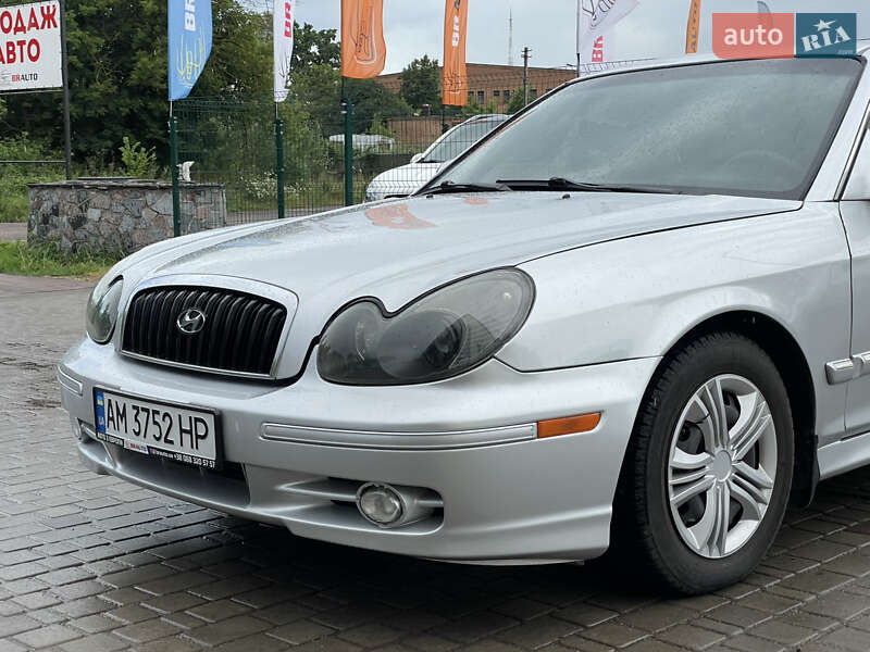 Седан Hyundai Sonata 2003 в Бердичеве