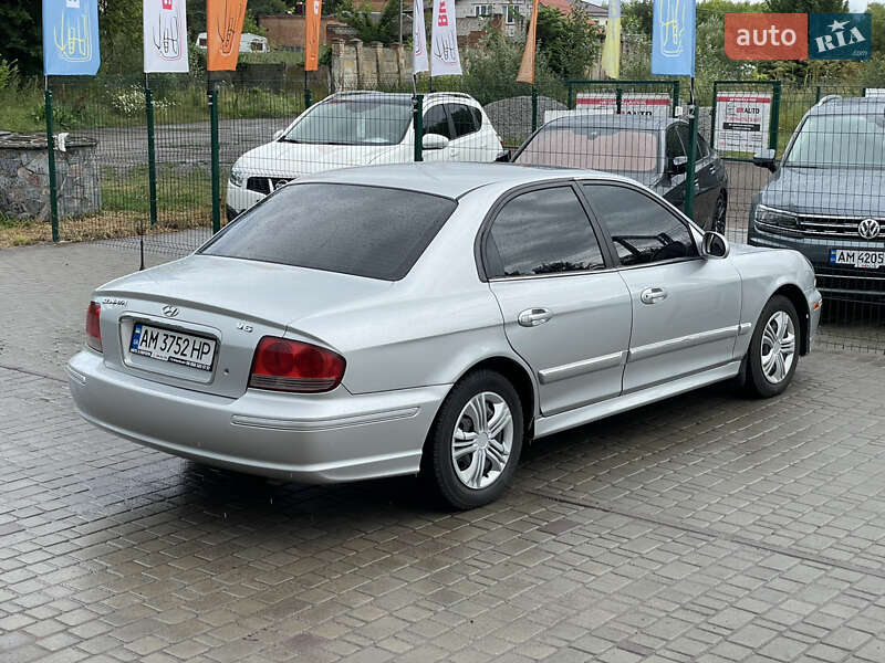 Седан Hyundai Sonata 2003 в Бердичеве