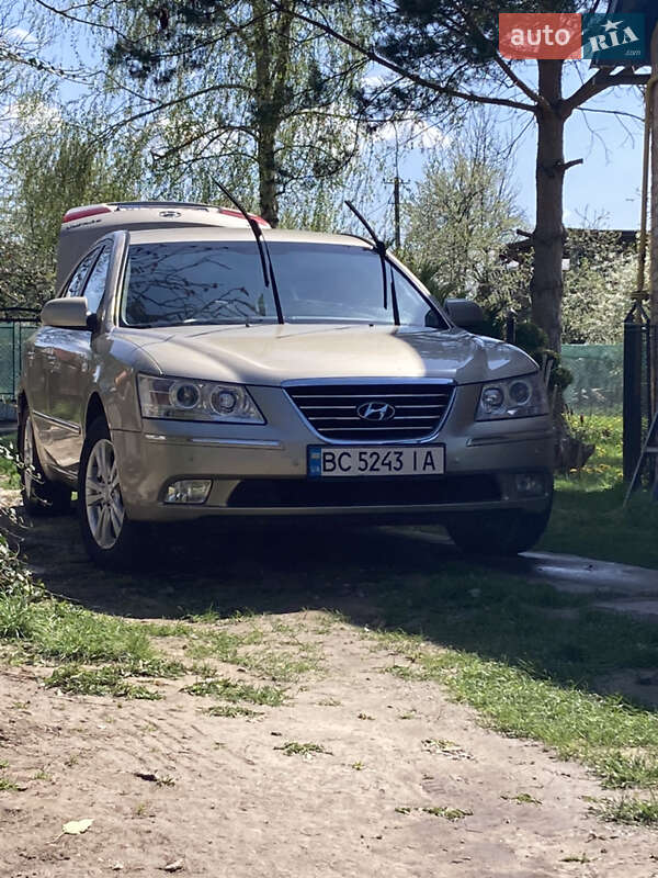 Седан Hyundai Sonata 2008 в Каменке-Бугской фото 2 Седан Hyundai Sonata 2008 в Каменке-Бугской