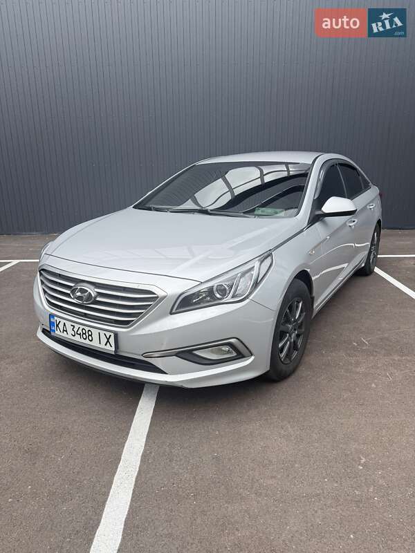 Hyundai Sonata 2015
