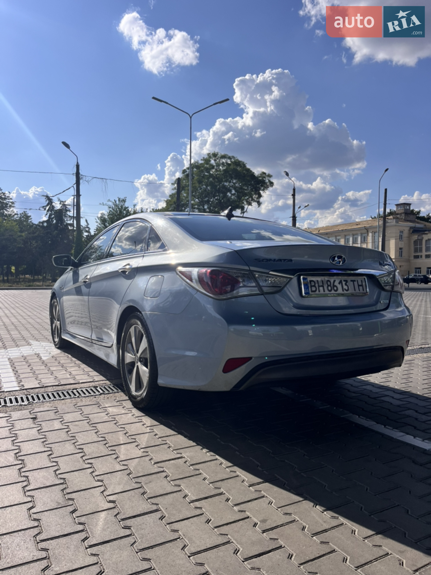 2011 Hyundai Sonata - мініатюра 17