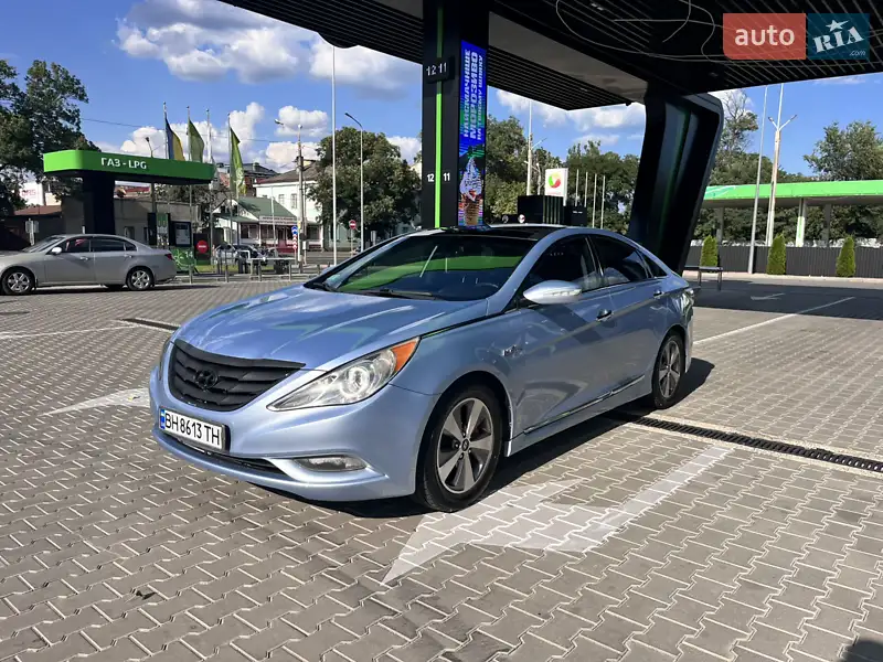 Hyundai Sonata