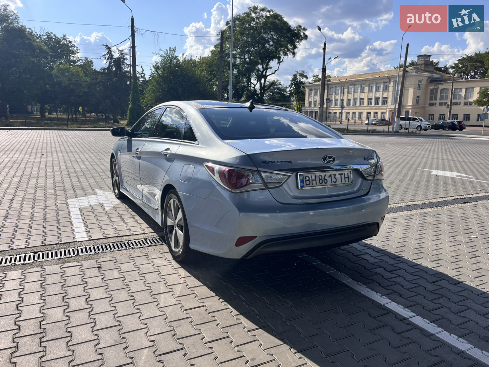 2011 Hyundai Sonata - мініатюра 18