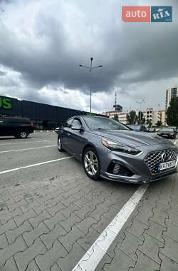 Седан Hyundai Sonata 2018 в Киеве