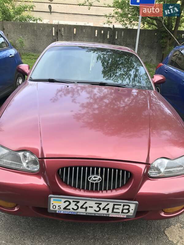 Седан Hyundai Sonata 1996 в Києві