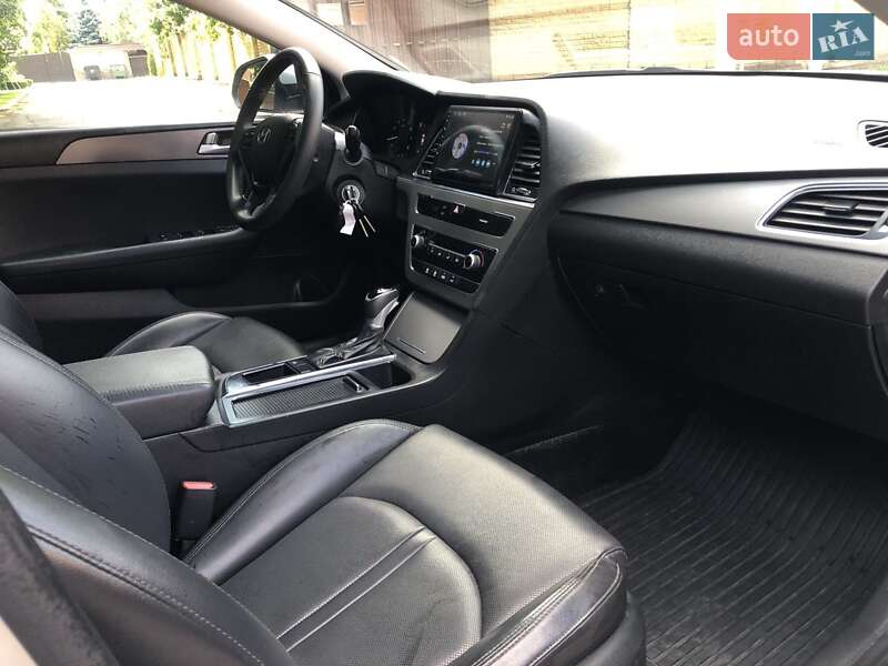 Седан Hyundai Sonata 2017 в Киеве