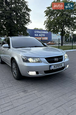 Седан Hyundai Sonata 2005 в Киеве