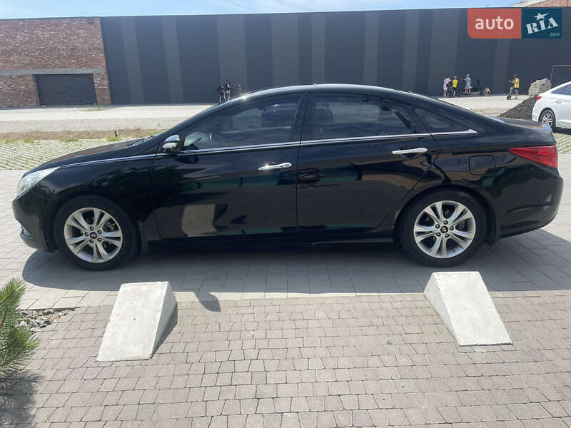 Седан Hyundai Sonata 2011 в Хмельницькому