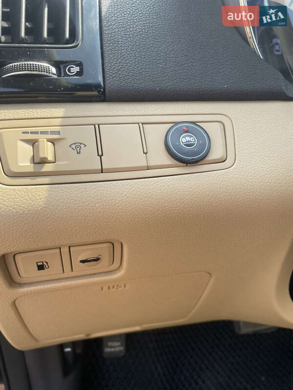 Седан Hyundai Sonata 2011 в Хмельницькому