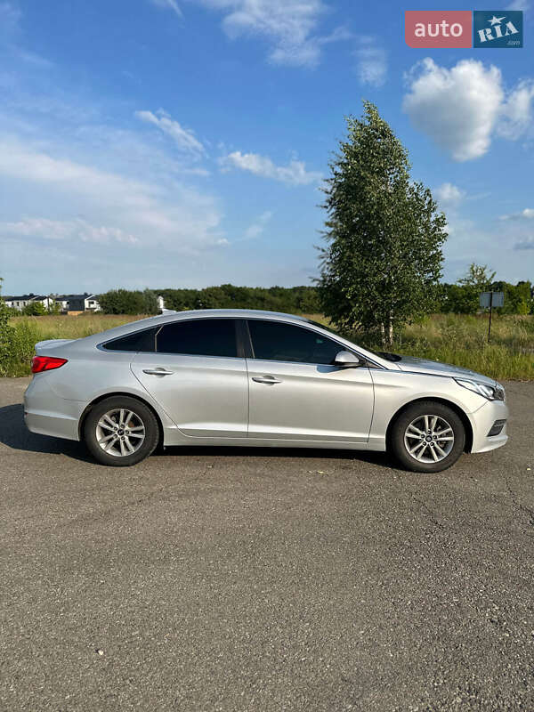 Седан Hyundai Sonata 2014 в Білогородці
