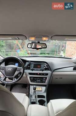 Седан Hyundai Sonata 2014 в Прилуках