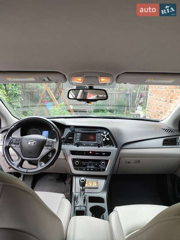 Седан Hyundai Sonata 2014 в Прилуках