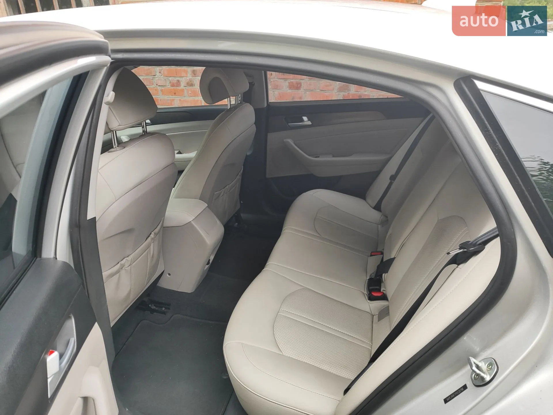2014 Hyundai Sonata - мініатюра 8