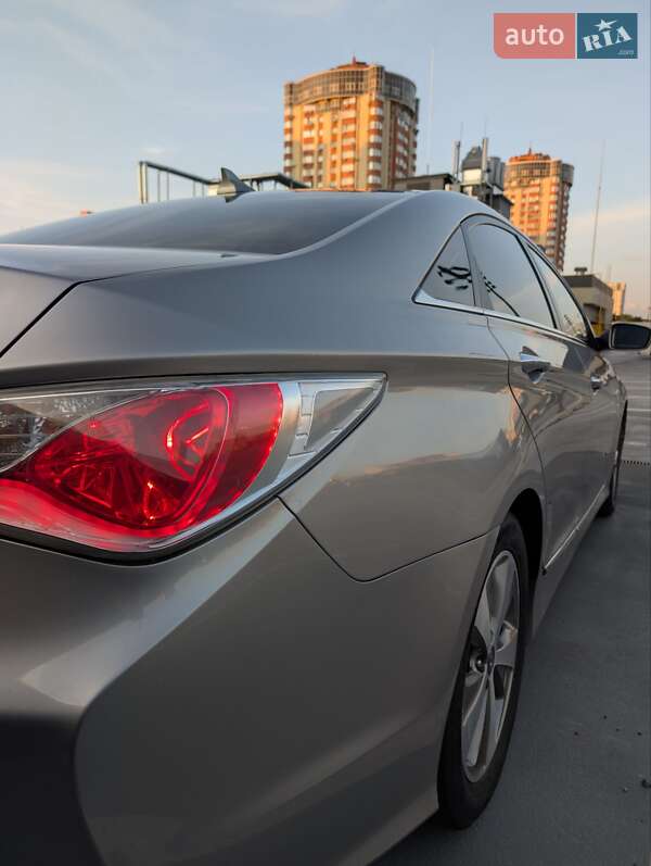 Седан Hyundai Sonata 2012 в Києві