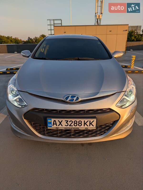 Седан Hyundai Sonata 2012 в Києві