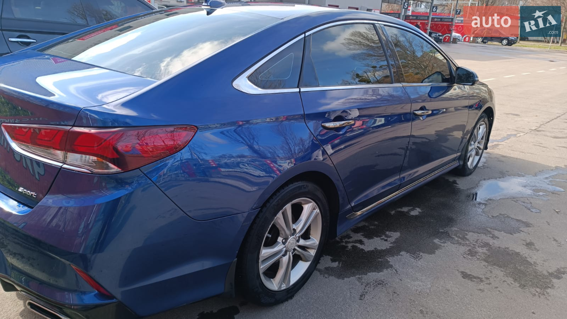 Hyundai Sonata 2018 VIN 5NPE34AF9JH724880 фото оголошення 3 з 7
