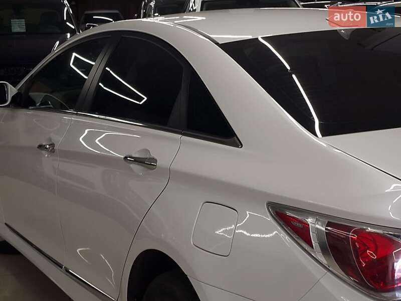Седан Hyundai Sonata 2014 в Миколаєві