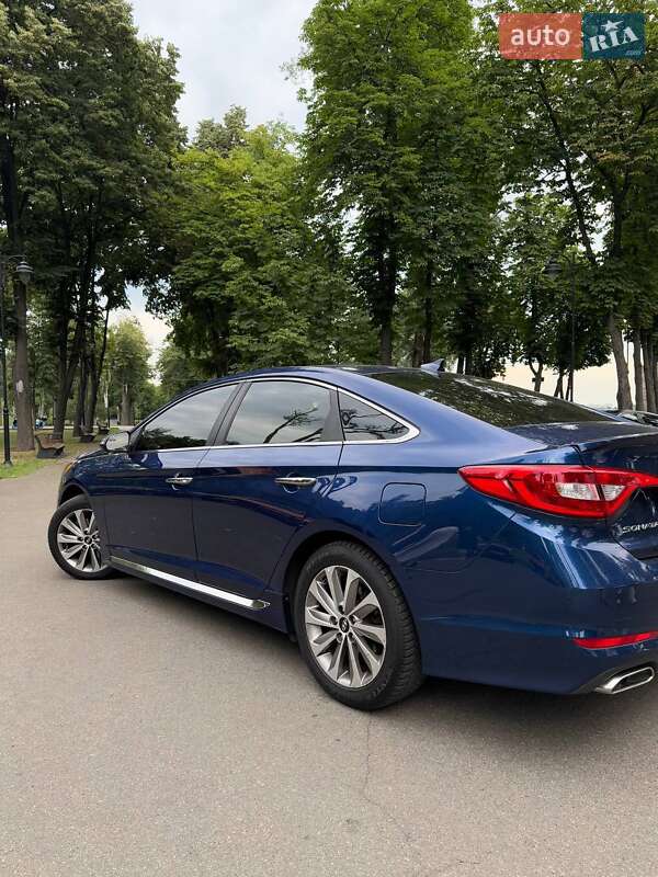 Седан Hyundai Sonata 2016 в Киеве