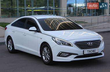 Седан Hyundai Sonata 2015 в Днепре