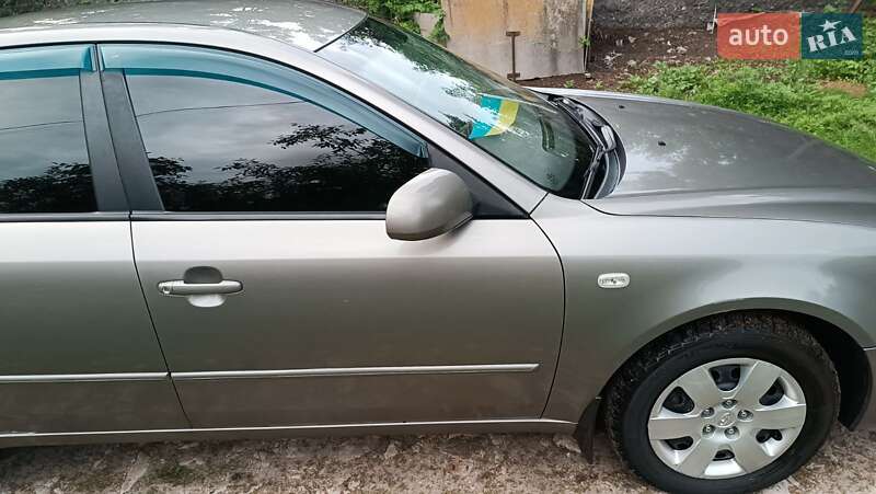 Седан Hyundai Sonata 2008 в Чернигове