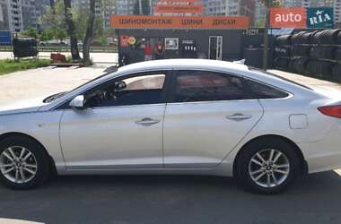 Седан Hyundai Sonata 2016 в Киеве