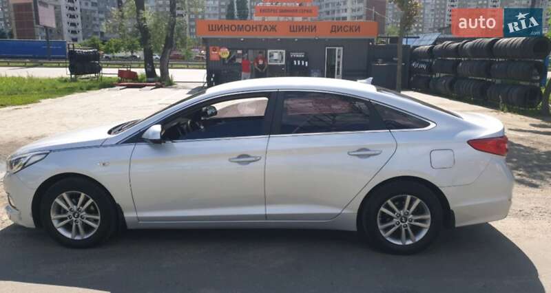 Hyundai Sonata 2016