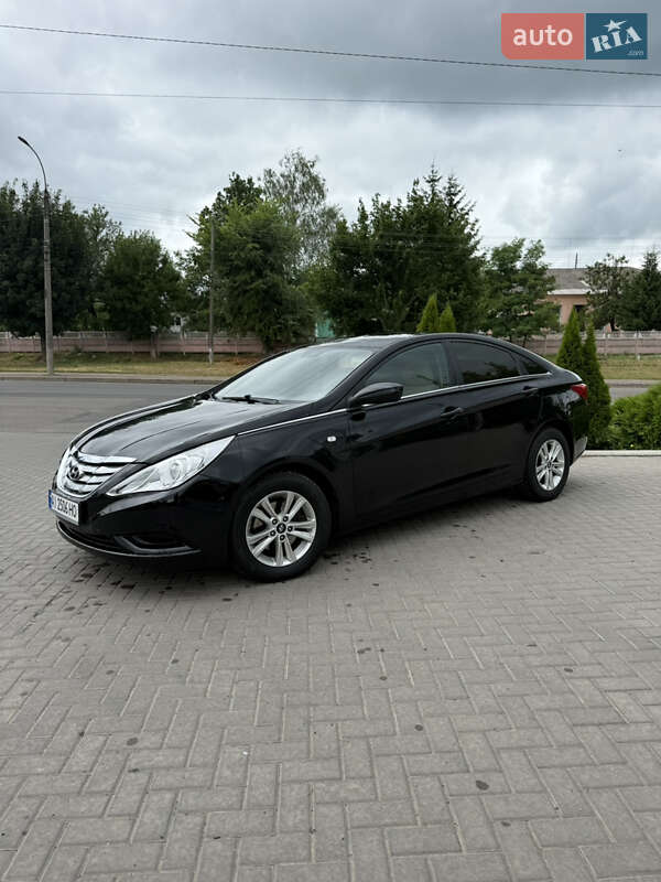 Hyundai Sonata 2011