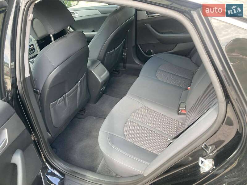 Седан Hyundai Sonata 2016 в Дніпрі