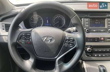 Седан Hyundai Sonata 2016 в Дніпрі