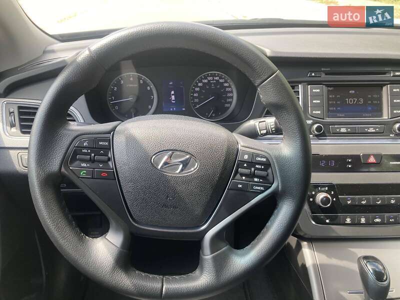 Седан Hyundai Sonata 2016 в Дніпрі