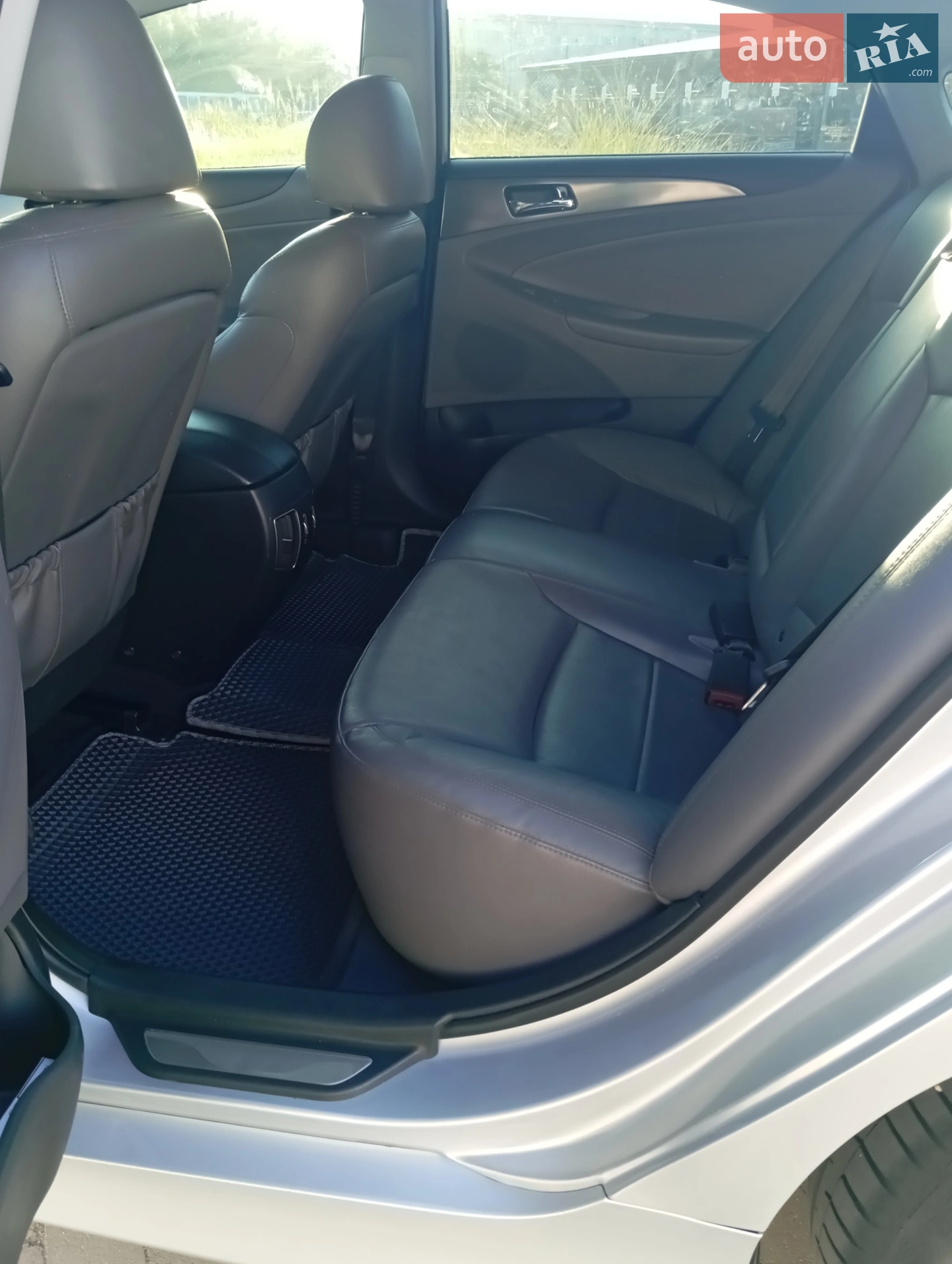 2013 Hyundai Sonata - мініатюра 14