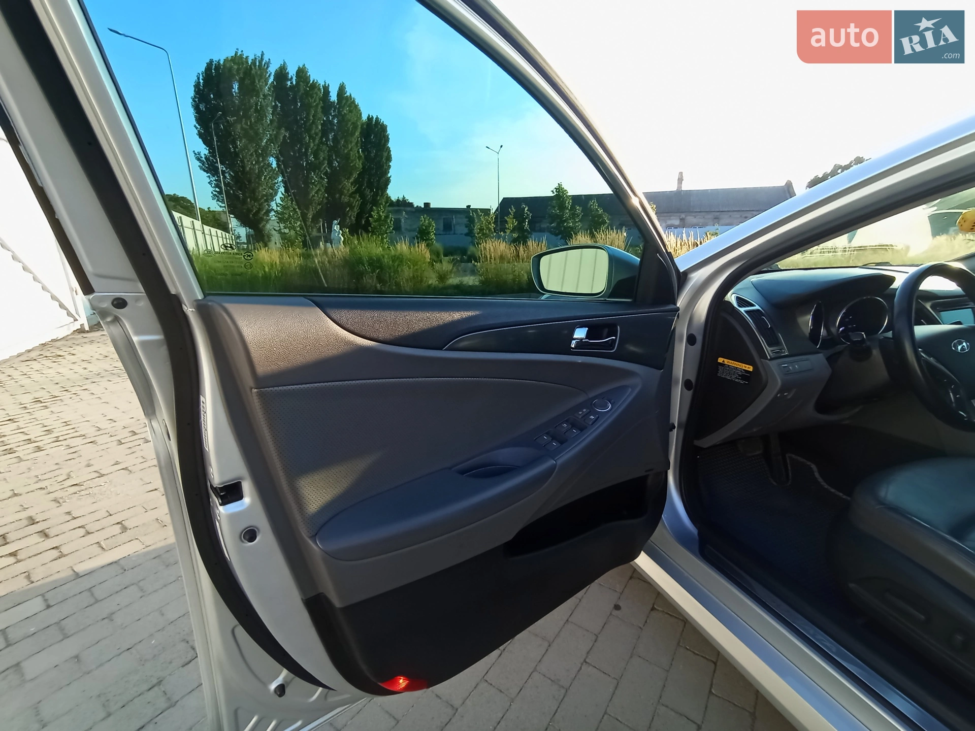 2013 Hyundai Sonata - мініатюра 19