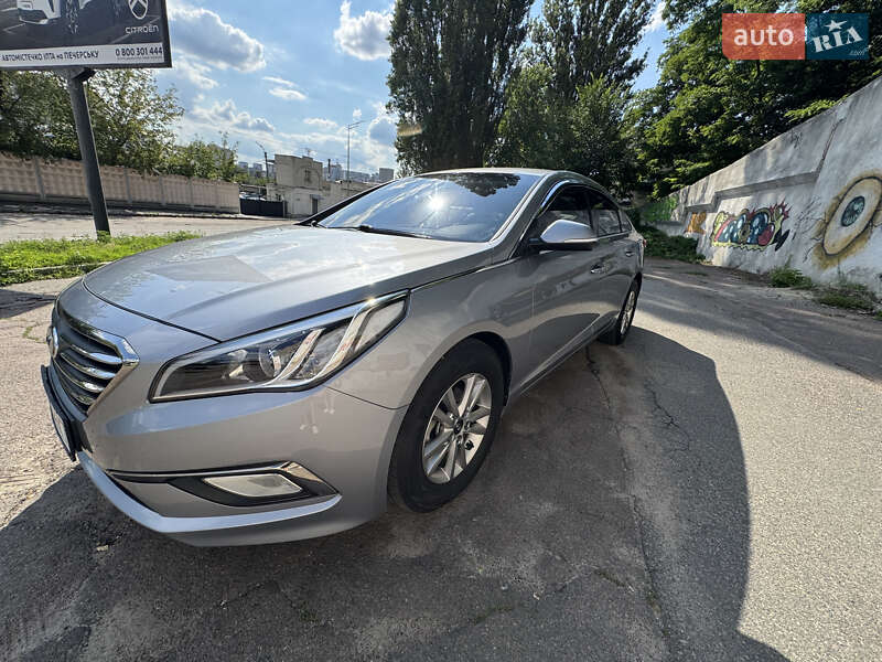 Седан Hyundai Sonata 2016 в Києві