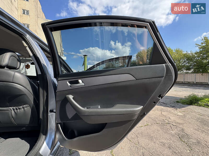 Седан Hyundai Sonata 2016 в Києві