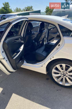 Седан Hyundai Sonata 2011 в 