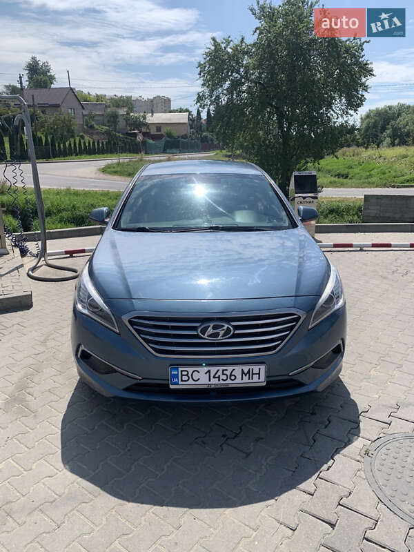Седан Hyundai Sonata 2016 в Львове